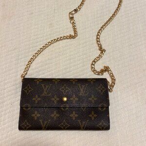 Vintage Authentic Louis Vuitton Wallet on Chain